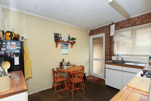 Photo 8- click for photo gallery